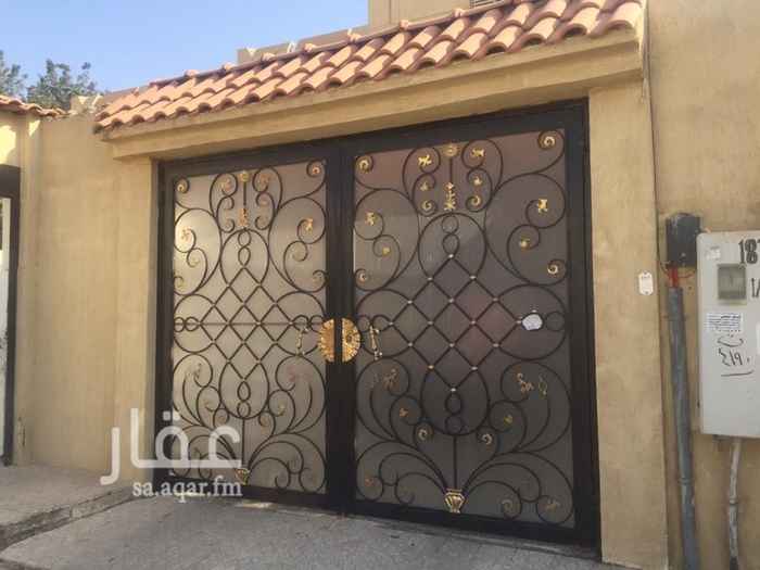 1484247 فيلا حجم كبير على ارض مساحة ٩٠٠م مربع، على واجهتين شمال و شرق
جراج خارجي سيارات يتسع ٥ سيارات
جراج سيارة داخلي
مسبح اولومبي ٦*١٢ وملحقاته
٢ مدخل للڤيلا
٢ صالة
٢ صالون
٥ غرف نوم
مطبخ خارجي كبير ملحق بالڤيلا
+ غرفة خادمة
٥ حمامات
حوش كبير
ملحق غرفة سائق