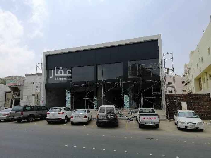 1474704 محلات للايجار في مكة العوالي شارع الجفالي مكون من دور آرضي أو دور و ميزان و المساحات مختلفة من 90 متر و 153 متر و 316 متر والاسعار قابله للتفاوض