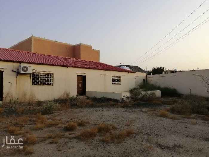 1582647 للبيع استراحة في مكة الحسينية حارة الإشراف خلف مسجد ابن عثيمين حد الحرم منطقة ممتازة المساحة 1080 متر مكونه من 3 غرف + صاله + مطبخ + 4 دورات مياه + حوش مطلوب 1 مليون قابل للتفاوض