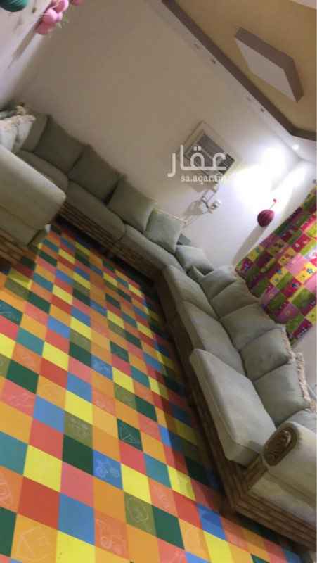 1585711 شقة مفروشة للايجار شهر شوال والقعدة والحج فقط