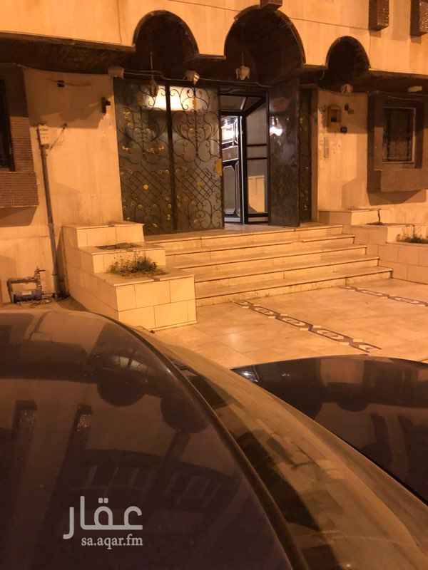 1468018 شقة مجدده ونظيفه جدا موقع متميز امام مدرسة الامام فيصل المتوسطه بالصفا شارع ابراهيم الشوري مكونه من 5 غرف وصاله وحمامين ومطبخ