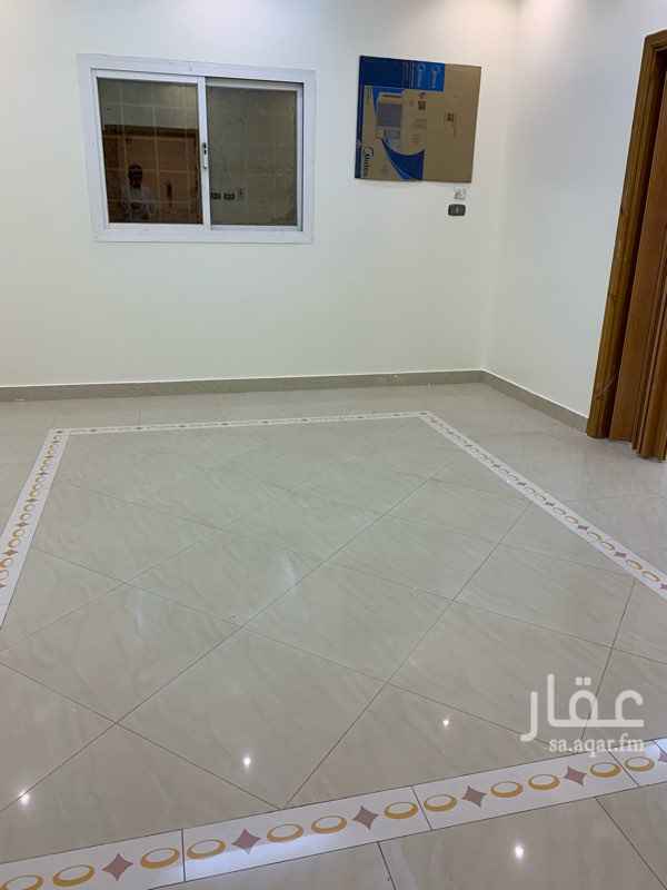 1706027 شقه دور ارضي اربع غرف وصاله ومدخلين ودورتين مياه وصاله ومطبخ
مجدده بالكامل
دهان جديد
وكهرباء كامله جديده
الدفع كل ستة اشهر مقدما
العماره نظيفه جدا
والسكان مختارين بأتقان
الموقع / الوزيريه
بجوار مسجد الشقيحي وجميع الخدمات قريبه