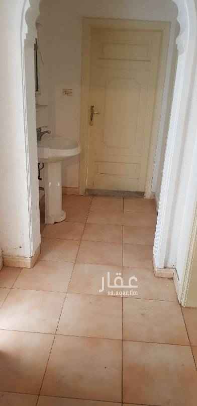 1466918 غرفتين كبيره وحمام ومطبخ مع صالة.