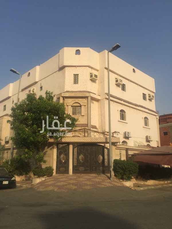 1583043 حي السنابل بجوار مسجد الفاروق وبجوارمدارس البنات والاولاد ويوجد روضة اطفال وسوبر ماركت وهي عبارة عن شقة من 3 غرف 2 حمام2صالةومطبخ مجهز وعداد كهرباء مستقل وعدادمياة بلدية وصرف صحي بلديةولا يوجد مصعد ف العمارة ؟؟؟؟
