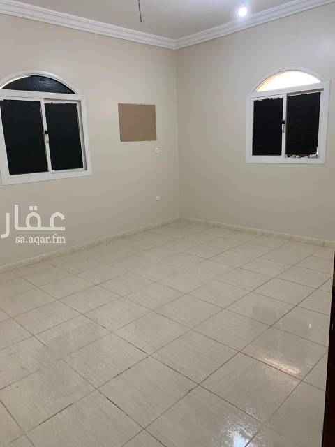 1641640 شقة واجهة وليست خلفية تهوية جيدة مكونة من 4 غرف وصالة مساحتها ممتازه ومطبخ ومدخلين واحد اساسي والثاني للطواريء ودورتين مياه الغرف مساحتها ممتازة ونظيفة كما هو موضح بالصور
24000 للسنة
السعر غير قابل للتفاوض نهائيا وشكرا للجميع