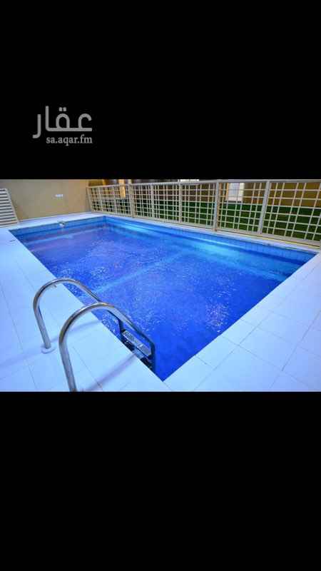 1688179 استراحه قسمين مجالس لكل قسم مسبح واحد مقلط لكل قسم مسطحات خضراء ملعب قدم /طائره
مطبخ لكل قسم
السعر اعلاه من السبت الي الاربعاء