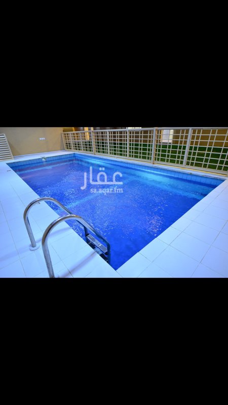 1691511 استراحه قسمين
٢مجالس
٢مقلط
٢مطبخ
مسطحات خضراء ملعب قدم /طائره
جلسات خارجيه
مسبح