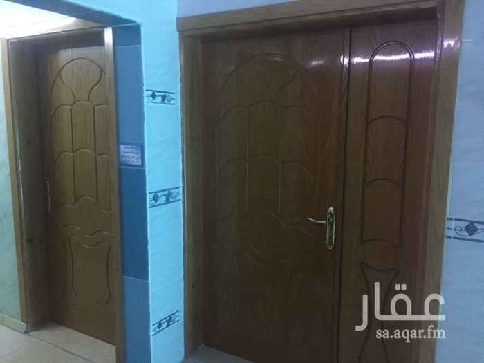 1675412 شقة للإيجار السنوي
السلام عليكم ورحمة الله وبركاته
شقة للإيجار بالطائف بالحلقة الشرقية الدور الاول مدخلين مكونه من 4 غرف وغرفه صغيره وعدد2 دورات مياه ومطبخ
دولاب مطبخ وحوش
مجلس رجال 5*8 غرفه صغيره 4*2 دورة مياه رجال ومغاسل
صاله صغيره لمدخل النساء مجلس نساء 4*5
صاله داخليه مطبخ ودولاب مطبخ حوش صغير دائر الشقه غرفة اطفال 4*4 دورة مياه داخلية غرفة نوم 4*5
الشقه نضيفه جدا
للتواصل مع صاحب الشقة جوال واتس 0505727661
صاحب العقار جوال واتس اب 0505727661