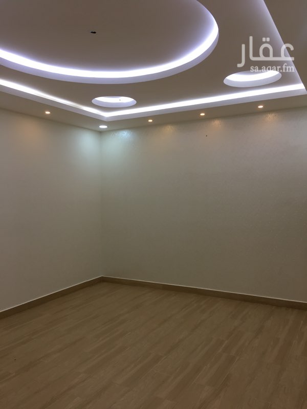 1465200 العمارة جديدة تشطيب سوبر ديلوكس
شبكة التحلية واصلة مع خزان مستقل
عداد مستقل
مستودع بالمطبخ
مدخل رجال ومدخل نساء