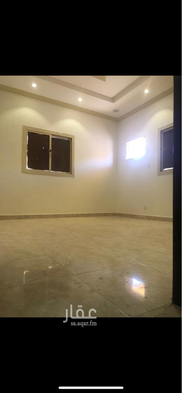 1693106 السلام عليكم
يؤجد شقق للايجار
في ابحر الشمالية - طريق الملك سعود - مقابل ماكدونالدز
قريب من الخدمات ..