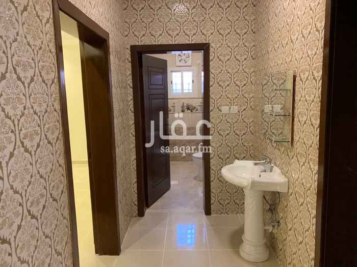 1296124 مدخلين للشقه يوجد شقتين بجانب بعض الادور الارضي وشقه فالدور العلوي. الشقق جديده لم يسبق لها الاجار للتواصل الرجاء الاتصال على : 0505779776