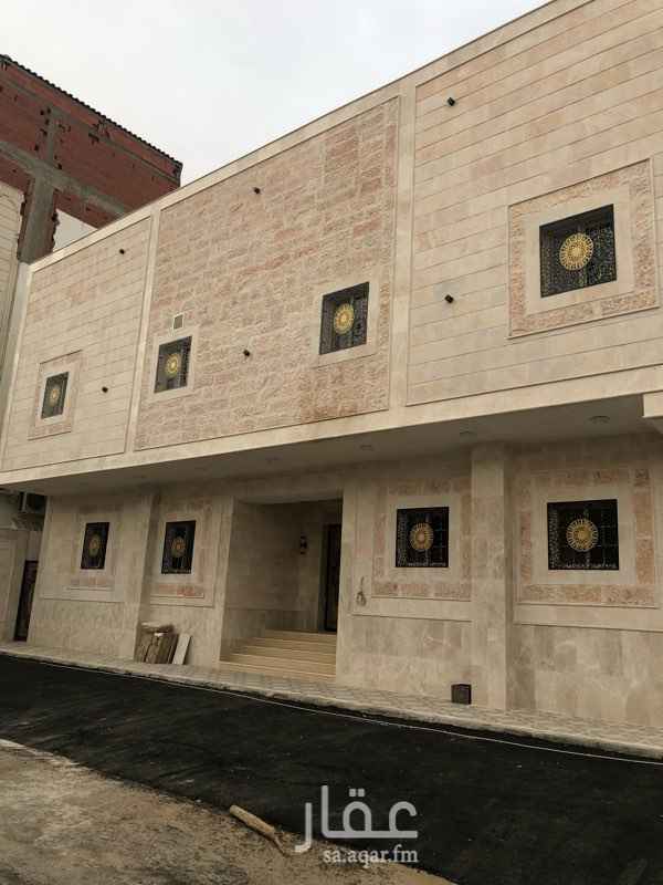 1644170 دور كامل وشقتين من اربع غرف مباشر مع المالك