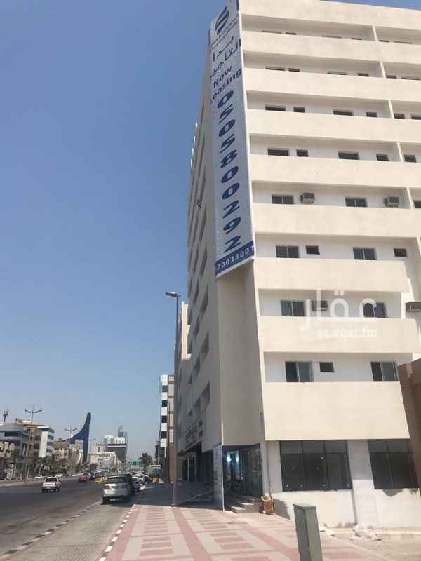 1742409 عماره سكنيه مكونه من ٨ طوابق علي شارع الملك عبدالعزيز الرئيسي بوسط الخبر مساحات مختلفه من ١١٠ الي ١٥٠ متر مكونه من غرفتين ومدخل وصاله ودورة مياه
0505800292