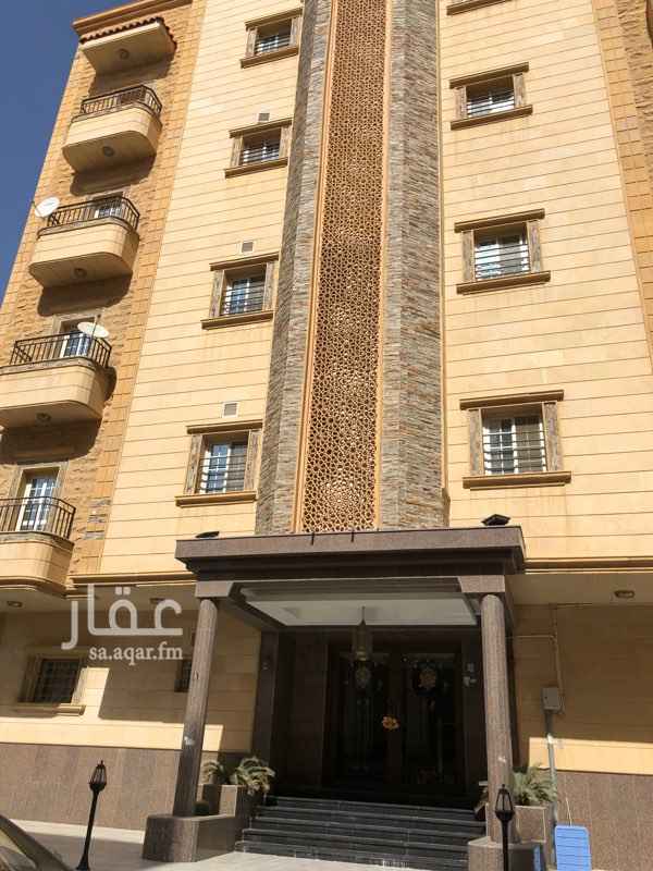 1480126 عمارة ابو تركي
ثلاث غرف وثلاث دورات مياة مدخلين وصاله ومطبخ
موقف خاص
الماء شبكه
عداد كهرباء مستقل
قريبة من الخدمات وشارع التحليه وفلسطين
الايجار ٢٤ الف اربع دفعات