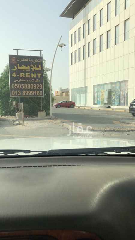 1288713 مبنى عبارة عن اربع ادوار مكيف فيه مصعدين مواقف في القبو ومواقف جانبيه نظام الحريق حسب طلبات الدفاع المدني ويتوفر في مساحات مختلفه من 300 متر لين 1100متر في الدور