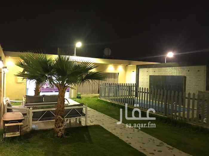 1351266 استراحه من قسمين
يتكون كل قسم من صاله ومجلس خارجي
وجلسه خارجيه ومسبح
الاستراحه للتقبيل
مدة العقد 10 سنوات
المتبقي 9 سنوات
ايجار الارض 50 الف فقط ..