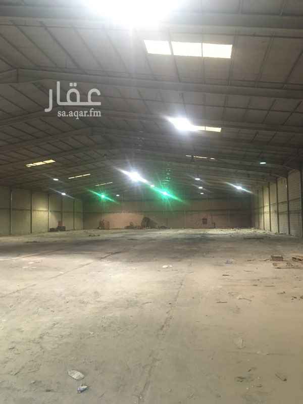 1418545 مستودع /ورشه مجهزه بالكامل، مطابقه لجميع شروط البلدية والدفاع المدني + شهادة سلامة، رش الالي تصنيف عالي الخطورة(اي مناسب لجميع النشاطات التجارية)
فتحتين (بابين) على شارع ٤٠م + عدد ٢ مكيف حجم كبير . يوجد فيه مكتب وغرف عمال ودورة مياة.
الطول٦٢ م العرض ٣٣ تقريباً. .
0505892274