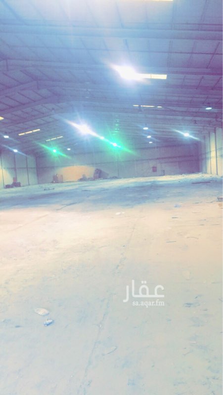 1470709 للبيع مستودع /ورشه مجهزه بالكامل، مطابقه لجميع شروط البلدية والدفاع المدني + شهادة سلامة، رش الالي تصنيف عالي الخطورة(اي مناسب لجميع النشاطات التجارية)
فتحتين (بابين) على شارع ٤٠م + عدد ٢ مكيف حجم كبير . يوجد فيه مكتب وغرف عمال ودورة مياة.
الطول٦٢ م العرض ٣٣ تقريباً.
بيع ب 4 مليون و ٢٠٠ الف ًمؤجر ب 210 الف.
حي الفيصلية مخرج ١٧