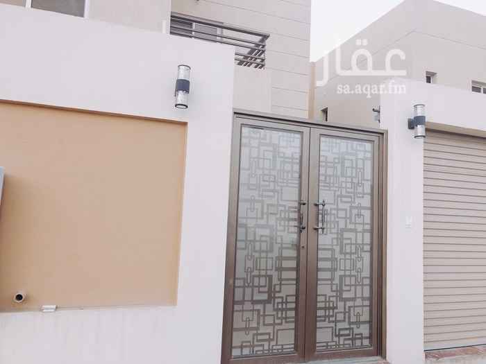 1376778 للأيجار فله جديدة وعليها ضمانات كل شيء مكونه من مجلس رجال ومقلط وصالة ومجلس نساء ومطبخ ومطبخ داخلي ثاني وغرفة غسيل وغرفة خادمة وغرفة سائق مع دورة مياة و4 دورات مياة في الدور الاراضي والدور الاول مكون من 5 غرف نوم وصالة ثلاث غرف نوم ماستر وغرفتين عادية بينهم دورة مياة ومكيف مركزي في الدور الاراضي جاهز ومطبخ راكب
مقابل حديقة ومسجد
(جوال 0505896802) ابو مشعل من المالك