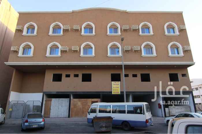 925817 ٣ غرف و صاله و ٢ حمام
٤ ادوار
الشقق للإيجار بالكامل للشركات