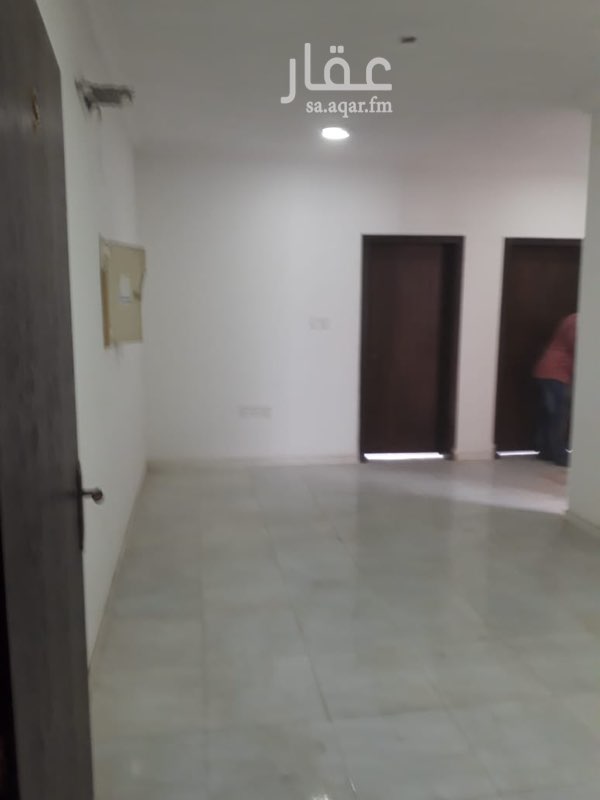 1664241 مكاتب للايجار في حي بن خلدون شارع 18 تجاري تتكون من غرفتين وصالة ومطبخ مكان متميز لجميع الشوكات والمؤسسات مرخصة تجاري