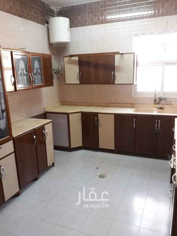 1588632 شقة عوايل علوية بالرمال التعمير للايجار
مكونة من ثلاث غرف وصالة ومطبخ ودورتين مياة
المطبخ راكب
الكهرباء مشترك
الايجار ١٣٠٠ ريال
للمفاهمة واتس او اتصال
٠٥٦٩١٢٤٢٩٦
٠٥٠٥٩٤٣٠٣٣
مكتب سعد العقاري