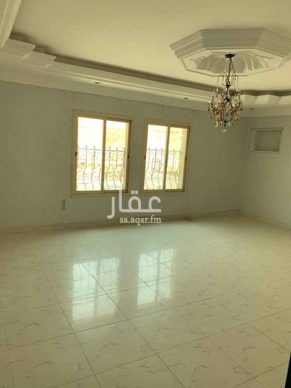 1645200 شقه بحي الجامعه في الدور الاول ، العماره تتكون من اربع ادوار كل دور فيه شقتين ، عمر العقار ١٠ سنوات يوجد في الشقه ٣ غرف نوم منها واحده ماستر ومجلس ومقلط وصاله ومطلخ راكب و ٣ دورة مياة ًومستودع وغرفة سائق في الدور الارضي .