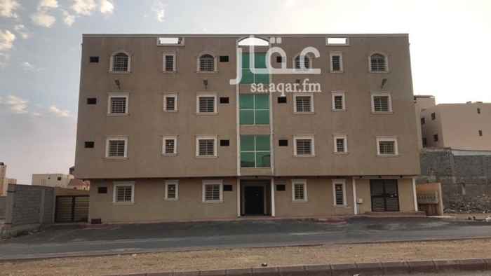1424540 عماره لليجار السنوي
١٤ شقه
كل شقه ٣ غرف نوم وحمامين وصاله ومطبخ. وممكن تقسم الشقه شقتين.
و بجانبها حوش ٩٠٠ متر
ممسموح بعد مستودع و مواقف سيارات
التواصل على الرقم
٠٥٠٦٠٣٧٧٧٣