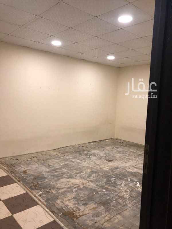 1588354 استراحة شباب بحي السلام مكونة من :
غرفتين ومطبخ ودورة مياه
المكيفات والمطبخ راكبات
مكتب ابن عيد للتسويق العقاري
-0163649344-0566161004-