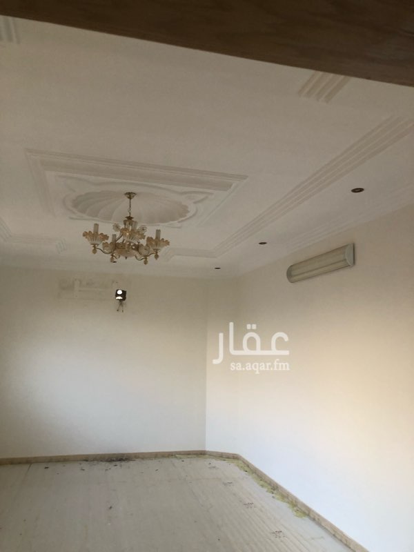 1614204 للاجار دور ارضي مجلس ومقلط وصاله و4غرف و3 حمامات للتواصل 0536451813