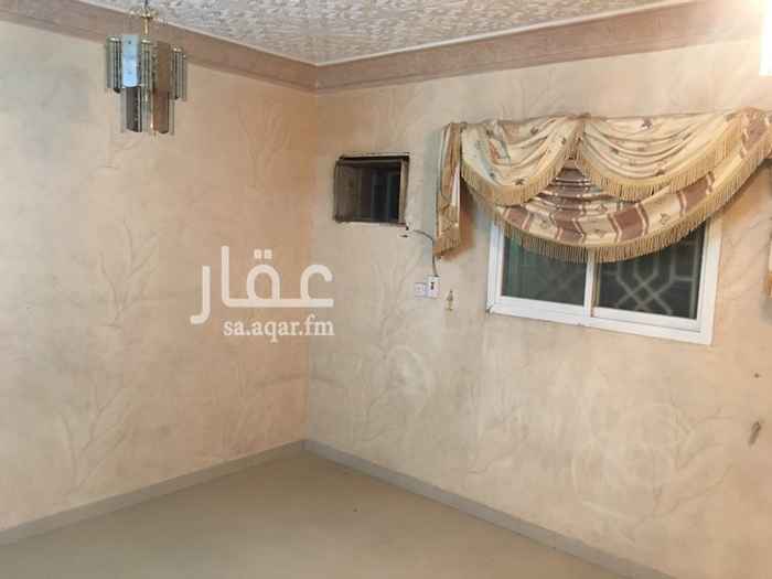 1693853 شقه في الدور الثاني ثلاث غرف وصاله عداد منفصل والشقه بحالتها الراهنه والسعر قابل للتفاوض "شقه رقم 1”