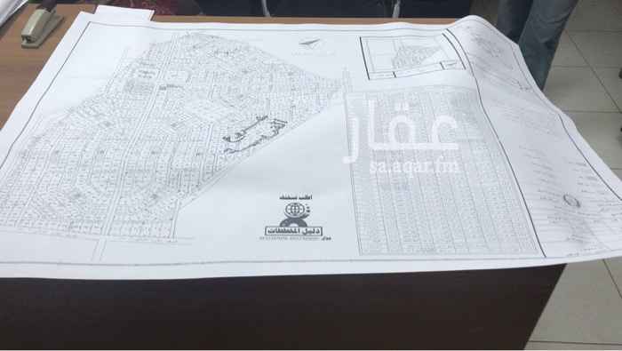 1500818 قطعتين تجارية بمخطط الشورئ رقم ٣٢٣٧
تفتح غرباً علئ طريق ابو بكر الصديق بطول ٢٥ م
تفتح شرقاً علئ شارع ٣٦متر بطول ٢٥م
شمالاً بطول ١٠٠ م
جنوباً بطول ١٠٠م
علئ السوم