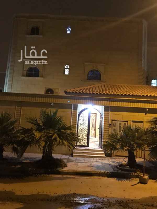 1536996 فيلا بالجزيرة نظيف جدا ✳️ للايجار ✳️ حسب المواصفات التالية :
🔶 الارضي يتكون من مجلس ومقلط وغرفتين نوم وصاله ومطبخ وحمامين .
🔹العلوي ثلاث غرف نوم واحده بحمام وثنين بينها حمام واحد .
⭕️ السطح فيه غرف وحمام .
♦️الحوش فيه ملحق خارجي ومدخل سيارة وغاز مركزي .
🛑⛔️الايجار قابل للتفاوض ⛔️🛑
0506261602