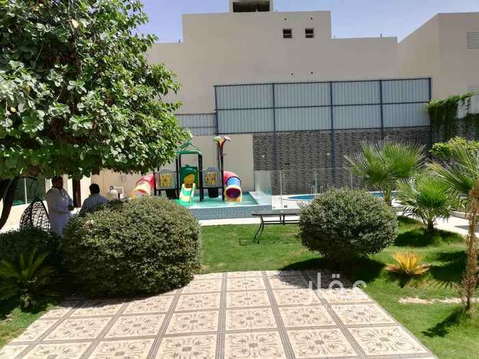 1746978 استراحه للإيجار السنوي مكونه من بيت شعر ومجلس وجلسه خارجيه و٢ مسبح ومطبخ ودوره مياه وأشجار وتيل طبيعي
الاستراحه نضيفه مره
علي شارعيييييين زاويه
