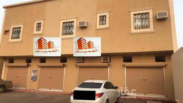 1541402 ثلاث محلات تجاريه على واجهه شرقيه على شارع تجاري ٣٠ بالخرج الهدا الرابع للآيجار ..