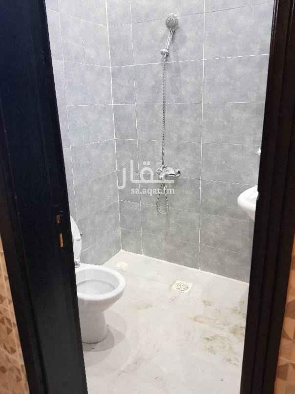 1694853 مدخل مستقل دواليب مطبخ ٢ مكيفات المويه والكهرباء علينا .. السعر قابل للتفاوض ... يمكن عزاب