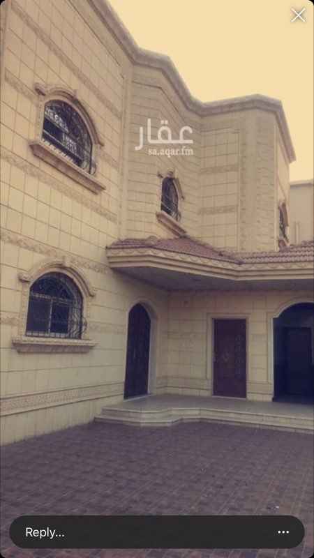 1753072 للبيع فيلا دور وشقتين.
رقم القطعه ١٩١٧ المساحه ٨٠٠ م
شارعين. ٢٠ شمالي ١٥ شرقي
حي الخزامى عمر البيت ٨ سنوات حر يقبل البنك
الدور الأول يتكون من.
مجلس رجال خارجي. ومشب ومقلط دورة مياه مستودع مجلس نساء صاله جانبيه اربع غرف ثلاث دورات مياه مطبخ مستودع
حوش لرجال١٣ في ١٢
حوش نساء ٨ في٢٠
الشقق تتكون من.
كل شقه غرفتين مجلس مطبخ دورتين مياه احدى الشقق له سطح المدخل للشقق مشترك.
السوم مليون وثلاث ميه