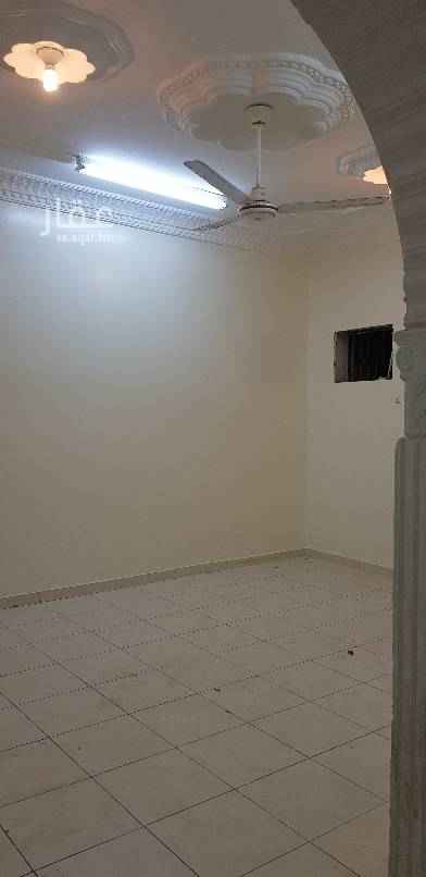 1554131 شقه بالعزيزيه مخطط الدفاع ف ١٣ على الحفر مكونه من اربع غرف وصاله وثلاث دورات مياه ومطبخ مدخلين رجال ونساء المطلوب ١٦ الف يقبل شهري العمر تقريبا سبع سنوات معيد بوياتها للتواصل
٠١٤٨٥٩٦٦٦٦