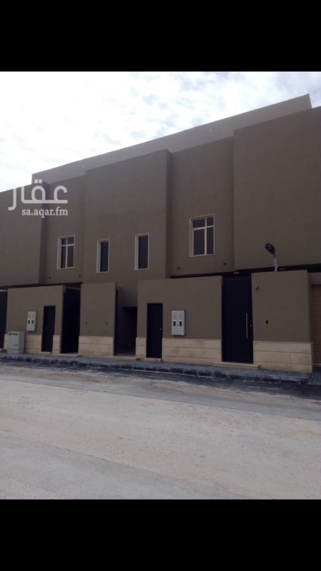 1683631 للبيع فلتين دوبلكس درج بالصالة و شقه
حى العارض
الشارع الواحد 204م
السعر مليون
الزاويه 212.5م
السعر مليون وميه
المواصفات مدخل سيارة وغرفة سائق ومجلس و مقلط وصاله ومطبخ
الدور الاول 4 غرف نوم وصاله وثلاث دورات مياه
الشقه مجلس وصاله ومطبخ و غرفتين نوم و دورتين مياه