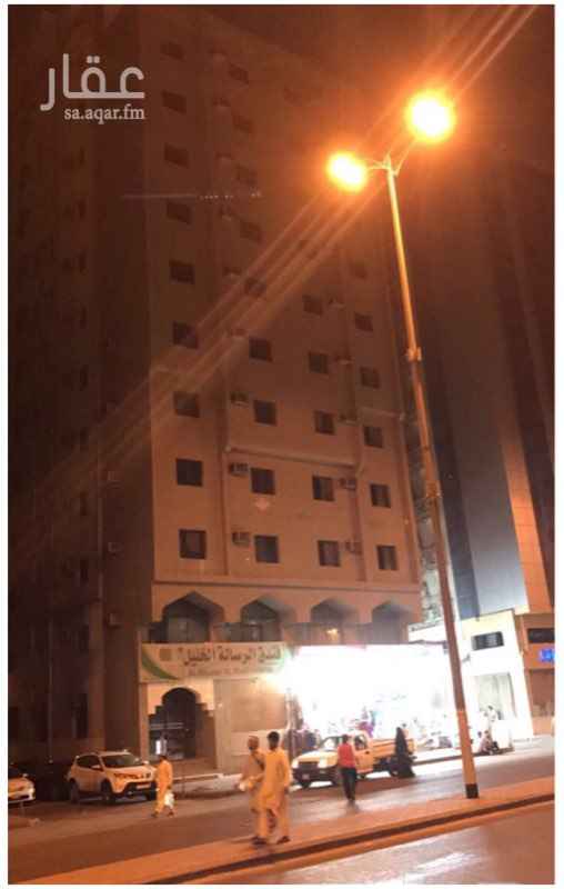 1423145 فندقين وعماره للبيع بقرب من الحرم بمكه*🕋
•الفندق الأول يتكون من
١٢ دور مكونه من ١٦٤ غرفة و بدروم و٣ مصاعد و عدد ٢ محلات
مساحة الأرض ٤٣١.٢٥ متر مربع
•الفندق الثاني يتكون من
٨ أدوار مكونه من ١٢٨ غرفه و بدروم و٢ مصاعد
مساحة الارض ٤٥٣.٨ متر مربع
•العمارة تتكون من
٤ أدوار
مساحة الارض ٩٣ متر مربع
المواقع الثلاثة متصلة
اجمالي المساحة ٩٧٨.٠٥متر مربع
المطلوب ١٨٠,٠٠٠ريال في المتر
الموقع في حي المسفله علي شارع إبراهيم الخليل العام تبعد عن الحرم حوالي ١٠٠٠ متر
