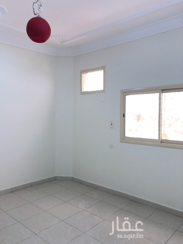 1698705 شقتين بلاط مكونه من : 3 غرف + صاله + دورتان مياه + مدخلان ( رجال - نساء )
مميزات الشقه :
الشقه جديده
الدفع شـــهري ( 1500ريال شهريا)
العقد بالسنه
الشقه مطله على مزارع الحمراني ومشمسه
عمر العماره 4سنوات
مصــعد
عداد كهرباء مستقل
الماء شبكه تحليه
فتح الباب الرئيسي عن طريق السماعه اكتروني
بالقرب من جميع الخدمات من غير تحريك السياره ( مسجد - صيدليه - سوبر ماركت - اواني منزليه - صراف الي - مجمع مدارس بنات - مكتبه - حلاق - مغسله ملابس - مستودع مواد غذائيه - وغيرها...)
الموقع / ابها حي الوردتين