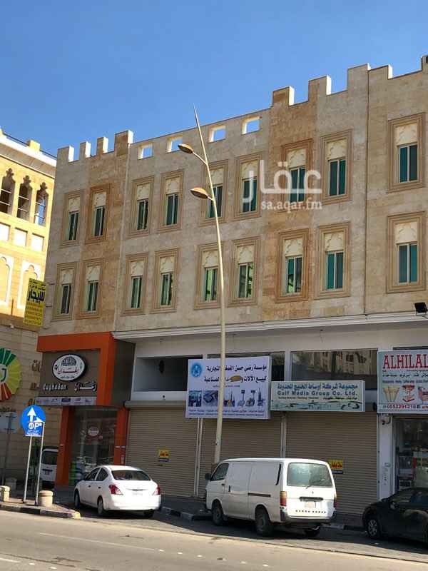 1261954 مكتب مكون من ٣ غرف وصالون ومطبخ و٢ دورة مياه