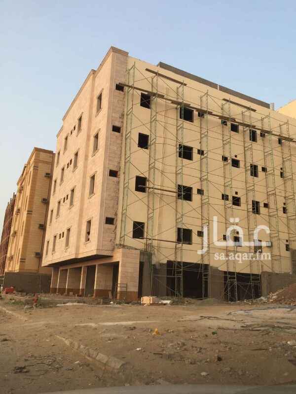 1301706 عماره للبيع بسعر ممتازوموقع طيب دخله مباشرة من شارع رائيسي في السامر وجهه حجر6 ادوارشارع 25 غربي امامها ارض حكوميه الدور الارضي مواقف + اربع ادوار متكرر كل دور شقتين الشقه بها 6 غرف وصاله ومطبخ واربع حمامات مساحه كل شقه 217متر الدور السادس شقه كامله مع السطح شغل شخصي المتبقي السراميك والبويه المساحه 690مترموقع مميز السعر 3مليون و٣٠٠الف للاستعلام واتس جوال 0537560624 توجد لدينا اراضي فلل استراحات مؤسسه خالدبن سلطان للعقار / بيع ارضي / شراء / اداره املاك / فلل / استراحات / جميع اراضي شمال جده