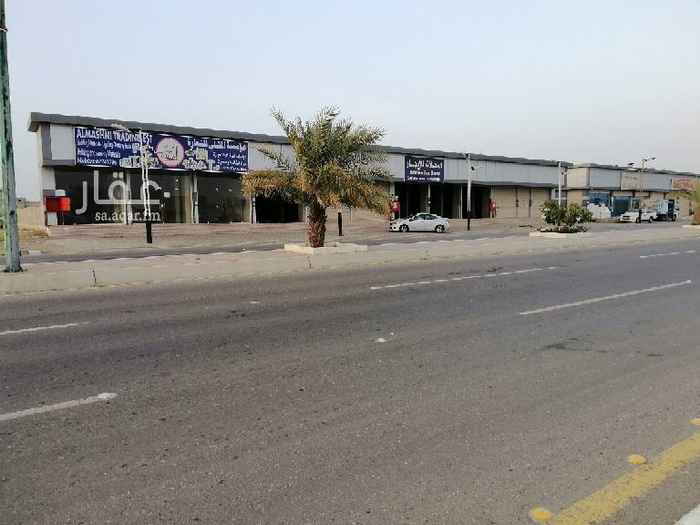 1415196 ١٠ محلات على شارع الامير سلطان ( الحزام الجنوبي ) يبعد عن الخط الدولي ١ كيلو بعد الاشارة الجنوبية يمين العقار جديد ولم يشتغل من قبل