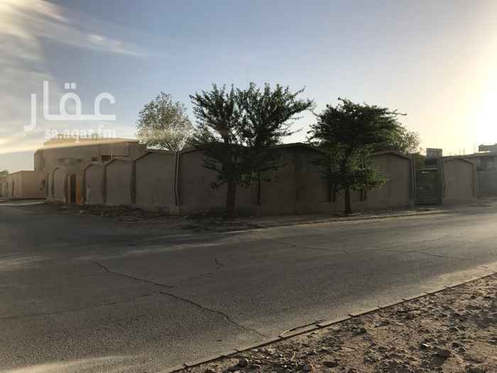 597918 الارض عليها رخصة ( مستودع )
الجنوب : شارع عرض 30 بطول 25 متر
الشمال : شارع عرض 15 بطول 25 متر
الغرب : شارع عرض 15 بطول 40 متر
للمستثمر فترة سماح للبناء على حسب المشروع
العقار من المالك مباشره