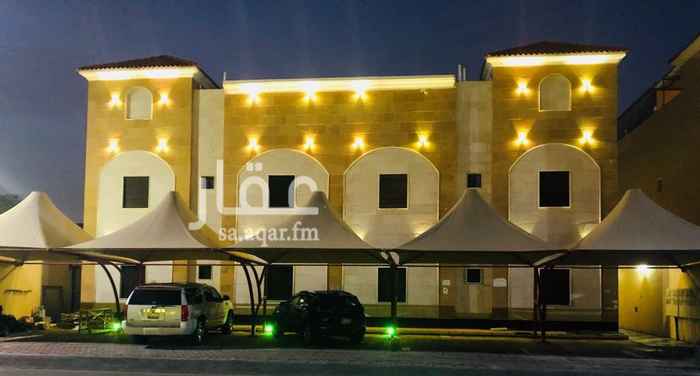 1607585 حي الخزامى - حرف ب
موقع مميز
داخل الحي السكني
شقق تمليك فخمة
تصميم واشراف المكتب الاهلي للأستشارات الهندسية
عوازل مائي وحراري
وجهات حجر الرياض للعمارة
ديكورات جبس مغربي
سخان مركزي وخزان مياه لكل شقة
موقف سيارة لكل شقة
مصعد
العمارة تتكون من دور ارضي واول وثاني
المساحة الاجمالية للشقة 265 متر
الشقة تتكون من
مجلس رجال 5.5*6 متر
مع حمام ومغاسل
غرفة طعام - صالة كبيرة
غرفة نوم ماستر
غرفتين مع حمام
مطبخ - غرفة شغالة مع حمام
كل شقة مدخلين
العمارة على شارع سكني
الـسعار تبداء من ٦٦٥