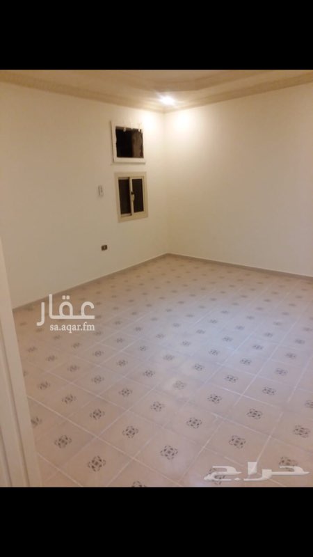 1699245 شقه للايجار مع سطح
مكونه من غرفتين وصاله ودورتين مياه وسطح مستقل
موقع العماره بجوار شارع السبعين حي بني مالك
تبعد عن شارع السبعين ١٠ متر تقريبا
العماره هادئه جدا
العماره جميع ساكنيها عوائل لايوجد عزاب
تنفع لعائله صغيره
مجدده كهرباء دورات مياه جديده بويات جديده
جميع الخدمات متوفره موقعها جدا ممتاز
قريبه من جامعة الملك عبد العزيز
قريبة من محطة القيطار
قريبه من سوق الاندلس والسلام مول
قريبه من طريق مكه المكرمه الخط السريع
طريقة الدفع
شهري ب٢٠ الف
او
٤ دفعات ب١٧ الف
او
سنوي ب ١٥