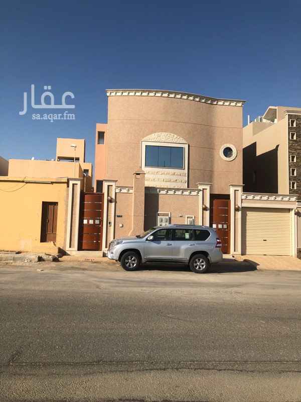 1744939 غرفتين وصاله مكيفه
مطبخ مركب
مدخل خاص
علماً انها شقه منفرده