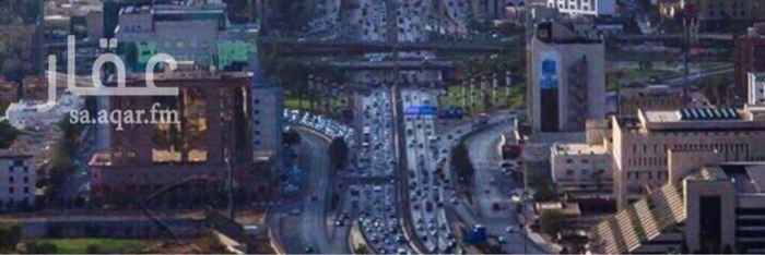1513975 استراحة للايجار
تتكون من غرفة ومطبخ ودورة مياة ومدخل سيارة
حي الامانة غرب الملك عبدالعزيز