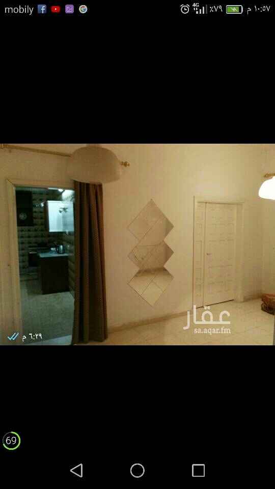 1452403 للمشاركه في شقه في فيلا حي اشبليا باقرب من العثيم اشبيليا عزاب ايجار غرفه من غرفتين كل واحده علي حدا مع حمام خاص لكل غرفه الدور الاول علوي مع مطبخ مطلوب شخص مصري فقط غير شامل الكهرباء والدفع كل ثلاث شهر 1799ريال 0507144736